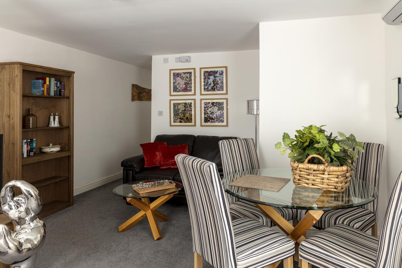 River Court Apartments Lets Cambridge Zewnętrze zdjęcie